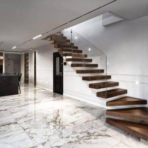 מדרגות פנים לבית